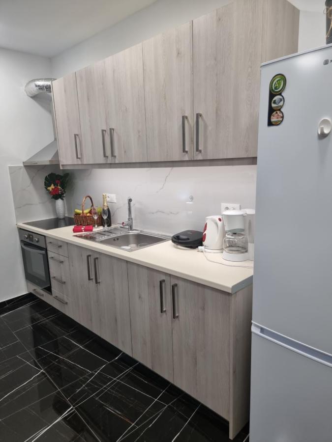 Istron Corner Apartments Εξωτερικό φωτογραφία
