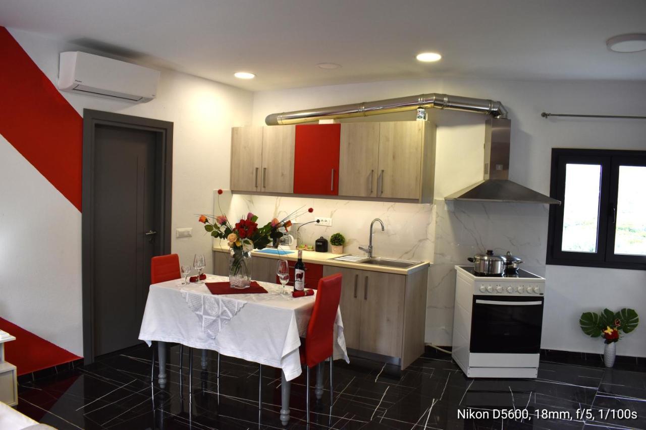 Istron Corner Apartments Εξωτερικό φωτογραφία